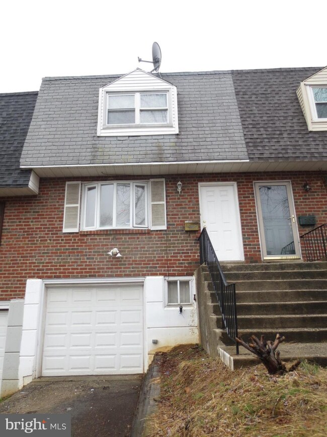 1310 Rainer Rd, Brookhaven, PA 19015 - photo 2