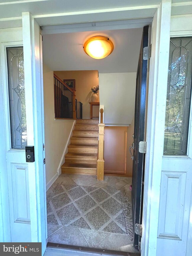 1957 Foxhall Rd, McLean, VA 22101 - photo 3