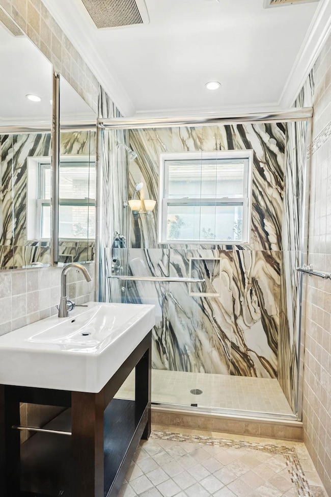 351 W 262nd St, Bronx, NY 10471 - photo 5