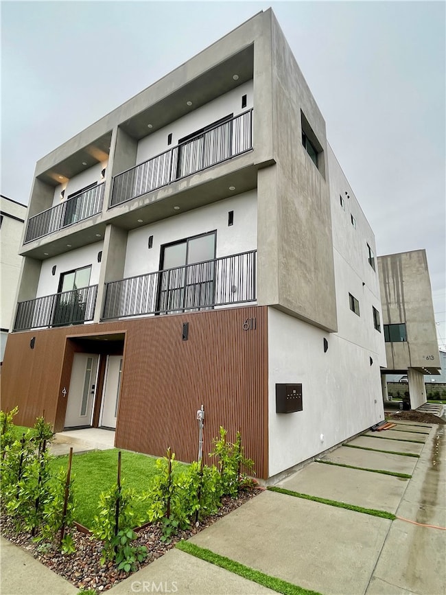 611 W 41st Place unit 1/4, Los Angeles, CA 90037 - photo 7