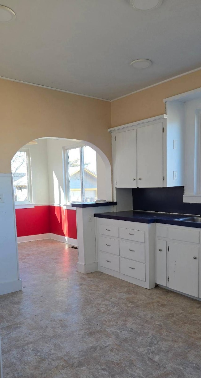 kitchen/ breakfast nook