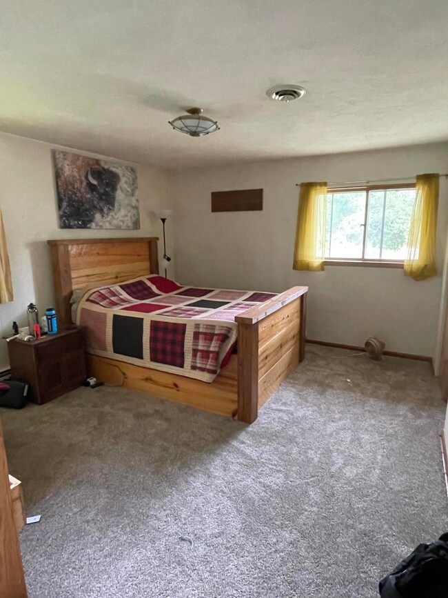 1501 Bedroom<|><|>