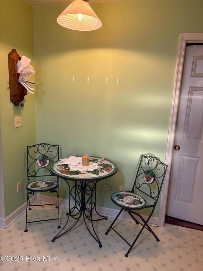 586 N Carolina Highway 343 S, Camden, NC 27921 - photo 7