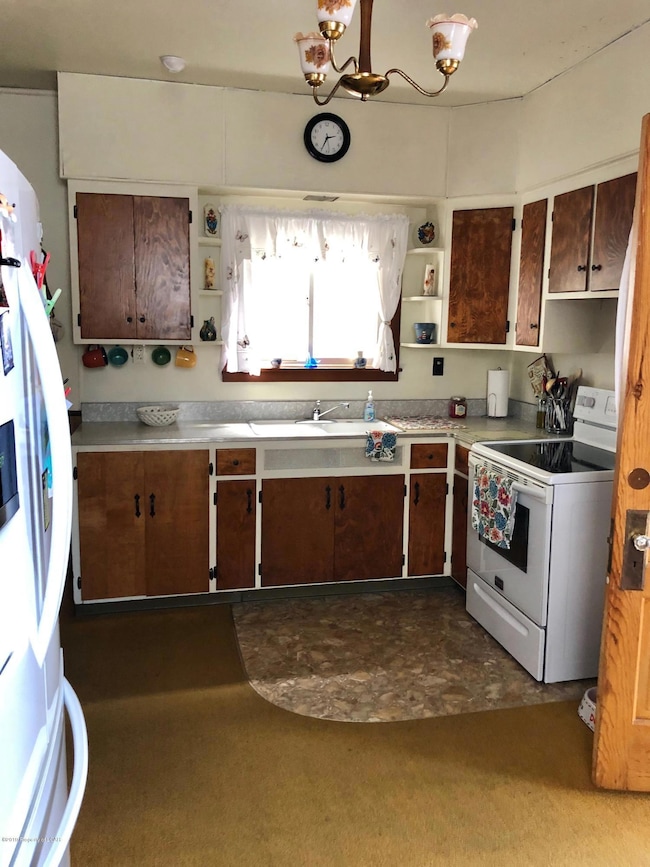 Kitchen 2