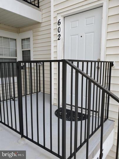 7915 Bayshore Dr unit 602, Laurel, MD 20707 - photo 2