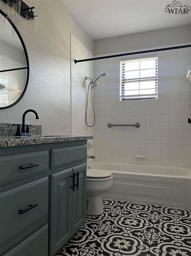 1301 Hunt St, Wichita Falls, TX 76302 - photo 6