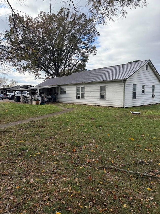 12620 Highway 79, Mc Kenzie, TN 38201 - photo 3