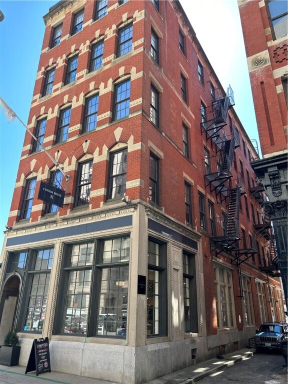 32 Custom House St unit 303, Providence, RI 02903 - photo 5
