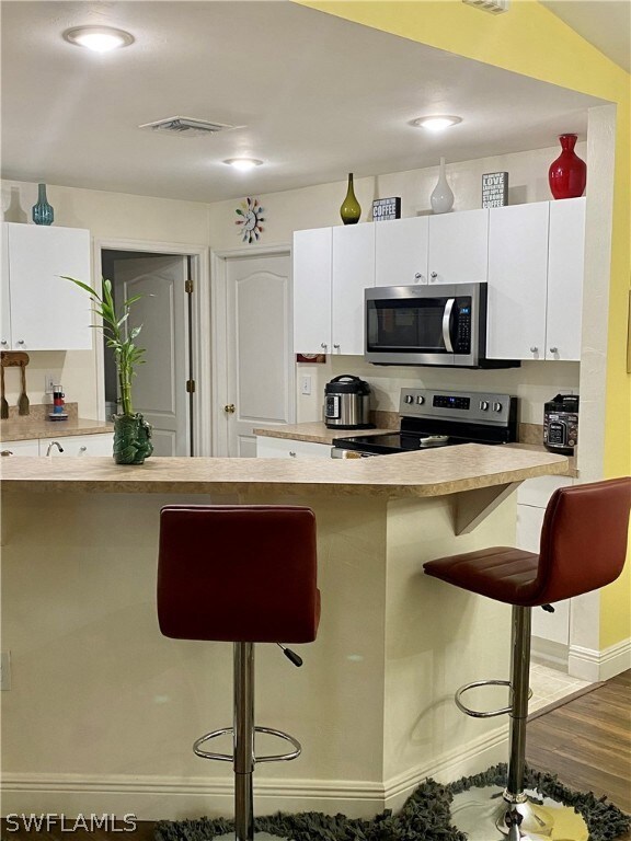 420 NE 25th St, Cape Coral, FL 33909 - photo 5