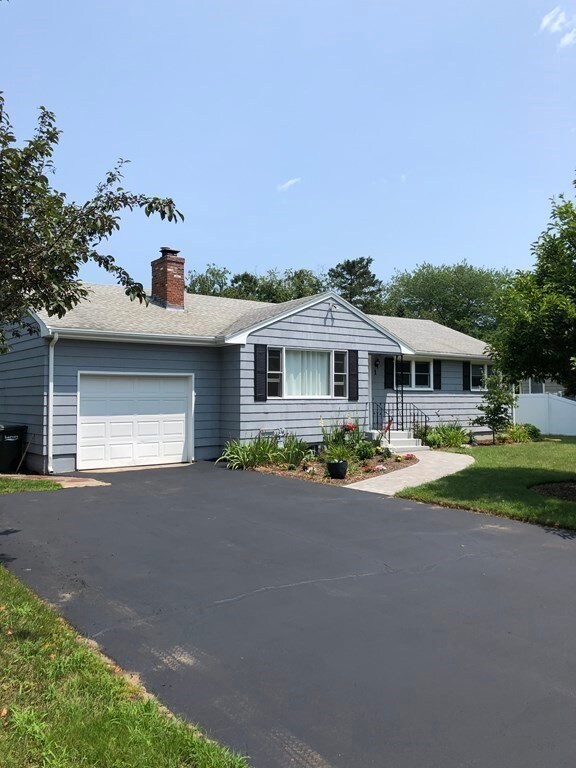 1 Spring Ln, Hopkinton, MA 01748 - photo 3