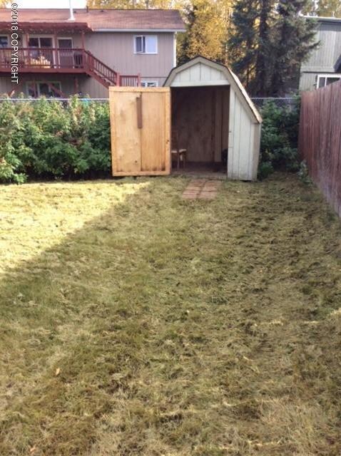 7812 Regal Mountain Cir, Anchorage, AK 99504 - photo 2