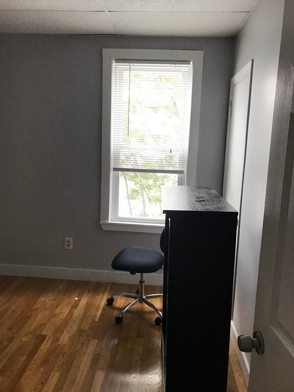 172 L St unit 2, Boston, MA 02127 - photo 7