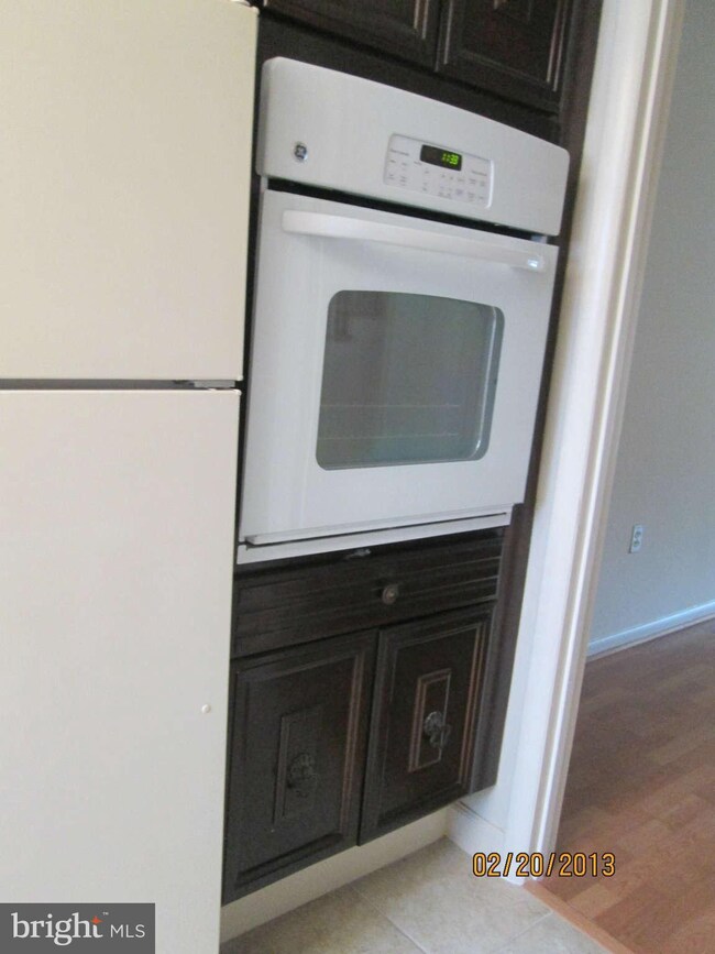 3594 Gleneagles Dr, Silver Spring, MD 20906 - photo 5