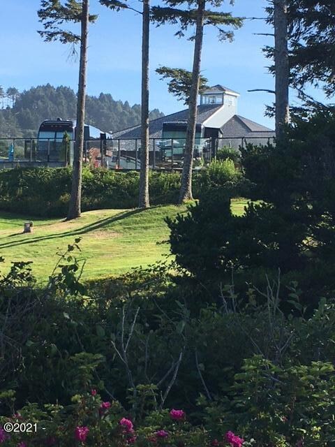 Photo 2 Clubhouse