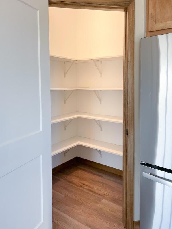 Walk in Pantry