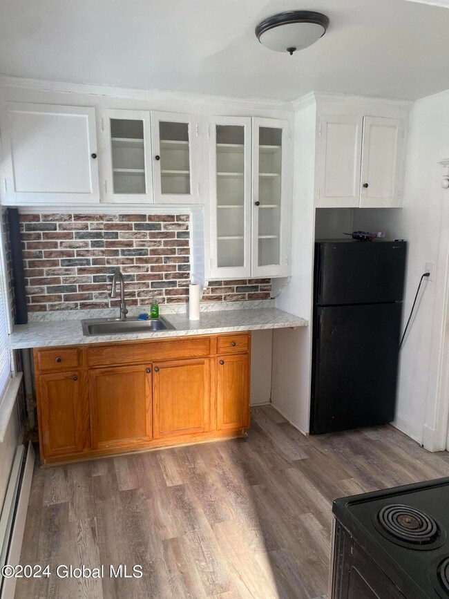 458 2nd St, Albany, NY 12206 - photo 7