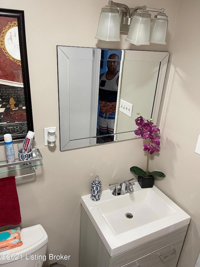 9119 Lantana Dr, Louisville, KY 40229 - photo 7