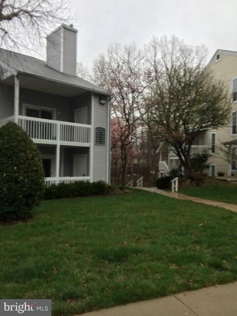 11984 Cardamom Dr, Woodbridge, VA 22192 - photo 2