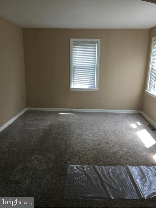 100 Reman N, Ranson, WV 25438 - photo 2