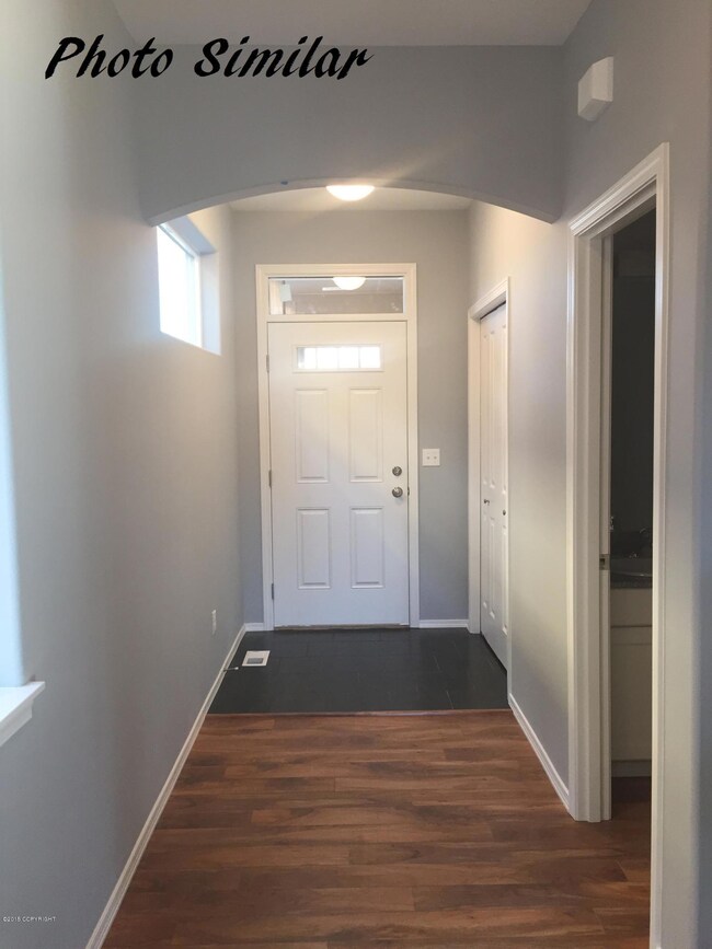 photos similar entrance.jpg