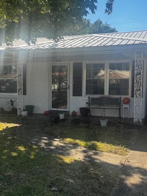 132 Loizos Dr NW, Fort Walton Beach, FL 32548 - photo 2