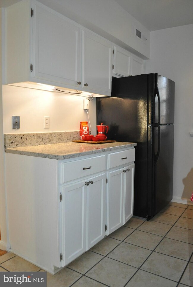 4230 32nd St S, Arlington, VA 22206 - photo 4