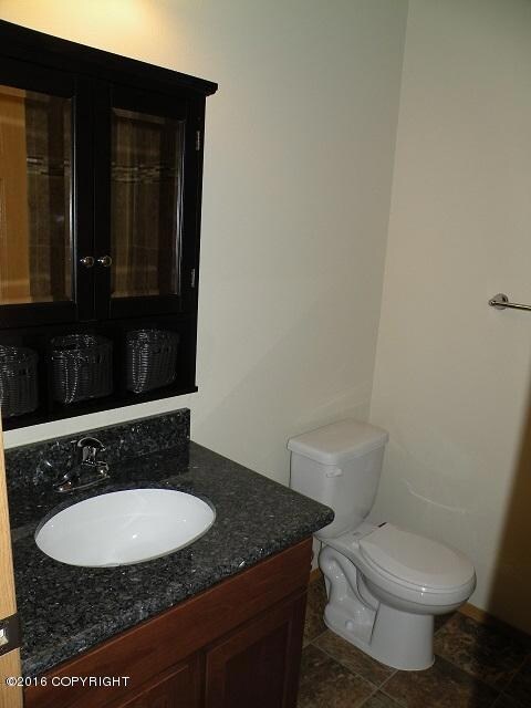 1665 E Kinzi Cir unit 1, Wasilla, AK 99654 - photo 3