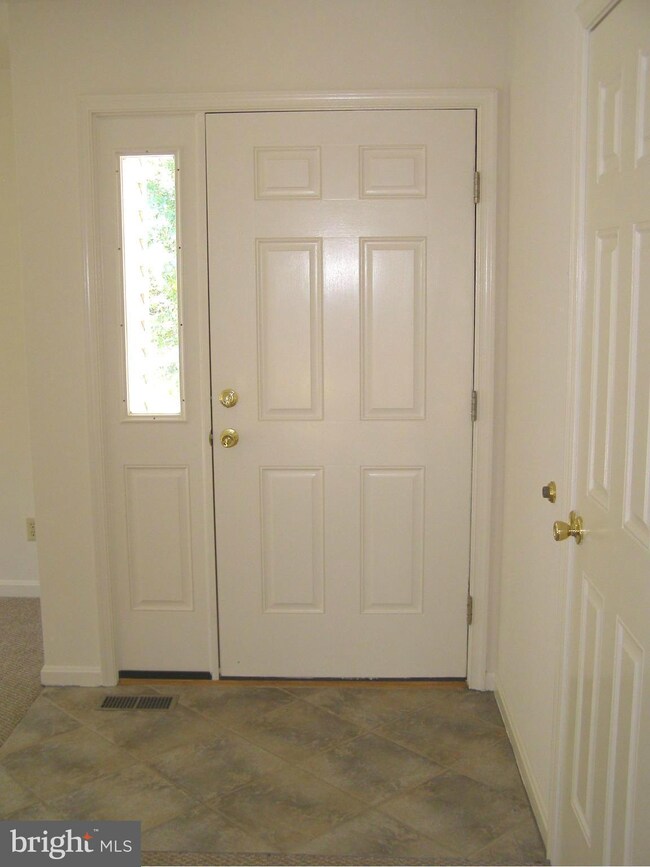 18970 Tyler Adams Ln, Valley Lee, MD 20692 - photo 3