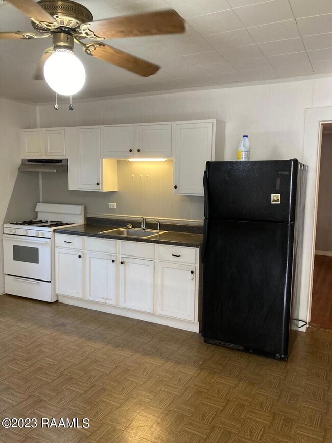 614 Hoover Back Unit1