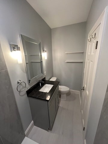 9 1/2 E Collins St unit 1, Salem, MA 01970 - photo 7