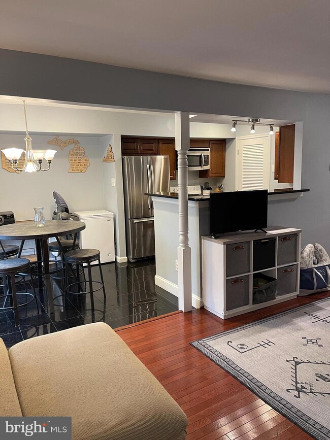 3913 Sonora Place unit 82D, Alexandria, VA 22309 - photo 2