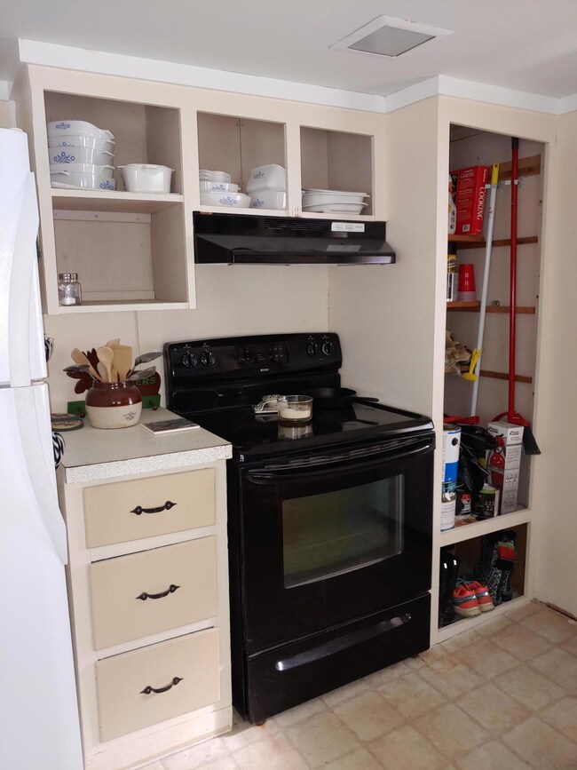 840 Greeleys Landing Rd, Dover Foxcroft, ME 04426 - photo 7