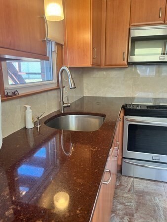 30 Joseph St unit 32, Springfield, MA 01119 - photo 5
