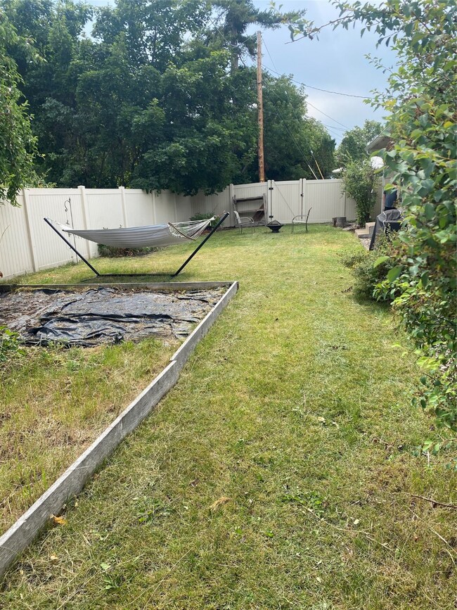 1009 8th Ave E, Kalispell, MT 59901 - photo 7