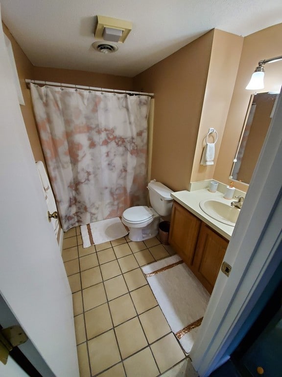 8 Ascot Ln, Uxbridge, MA 01569 - photo 7