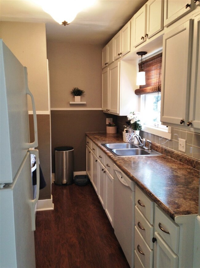 3511 Rownd St, Cedar Falls, IA 50613 - photo 7