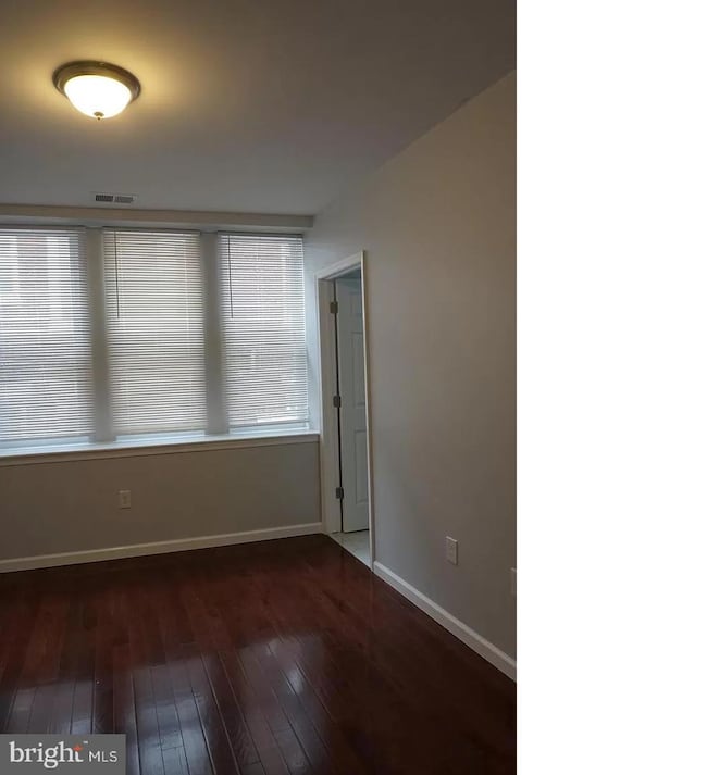 4945 Chestnut St unit 1ST FL, Philadelphia, PA 19139 - photo 3