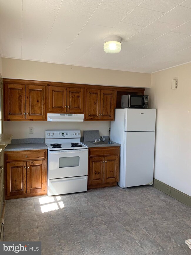 1415 Riverview Ave unit 2, Wilmington, DE 19806 - photo 5