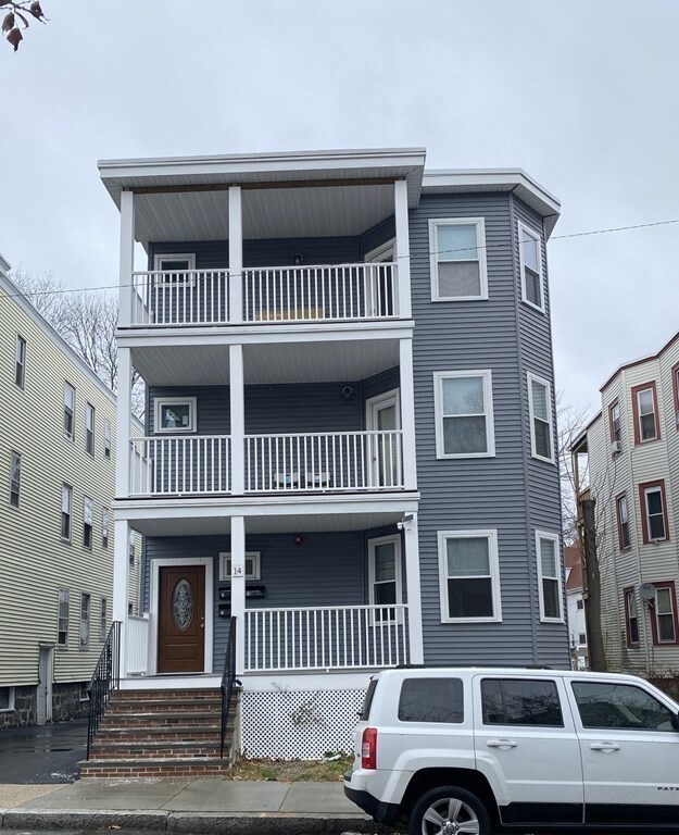 14 Evelyn St unit 1, Mattapan, MA 02126 - photo 2