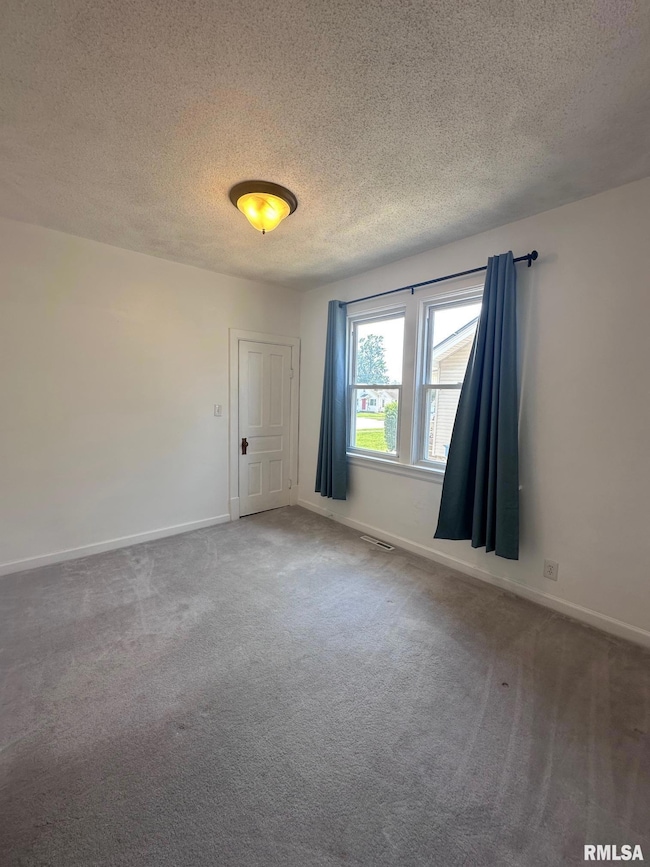 2843 Elm St, Quincy, IL 62301 - photo 7