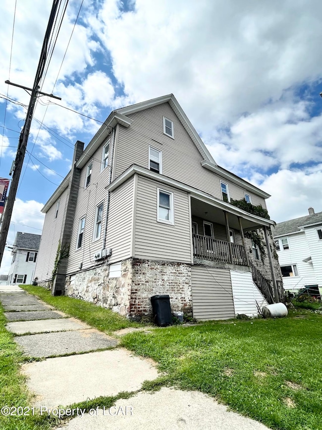 48 E Union St, Nanticoke, PA 18634 - photo 4