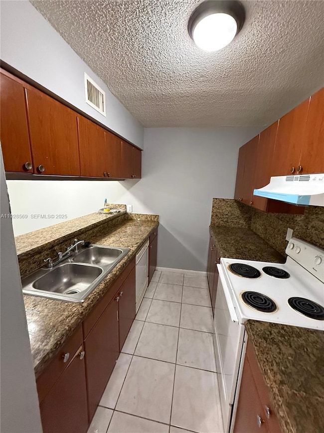 11580 NW 43rd Ct unit 11580, Coral Springs, FL 33065 - photo 2