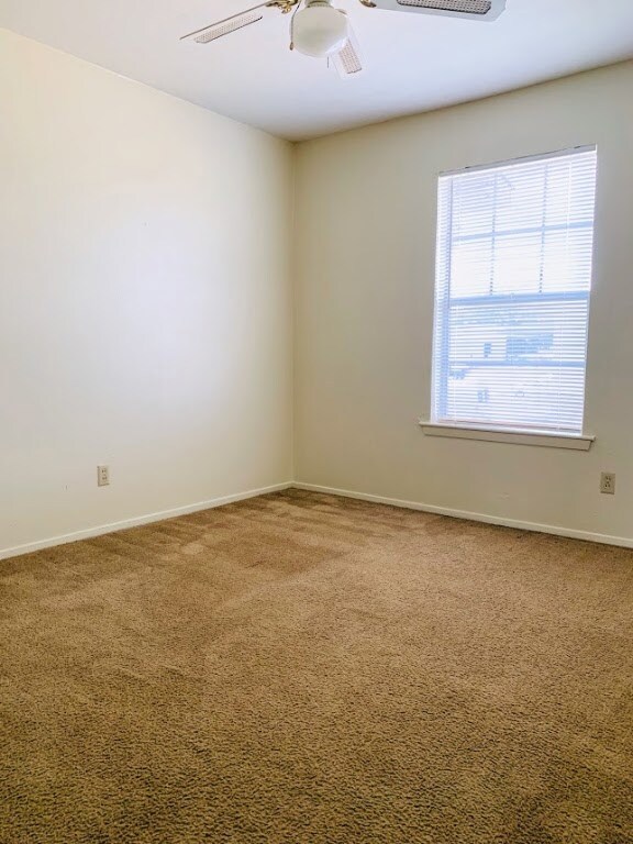 401 Lake St unit 26, Bryan, TX 77801 - photo 2