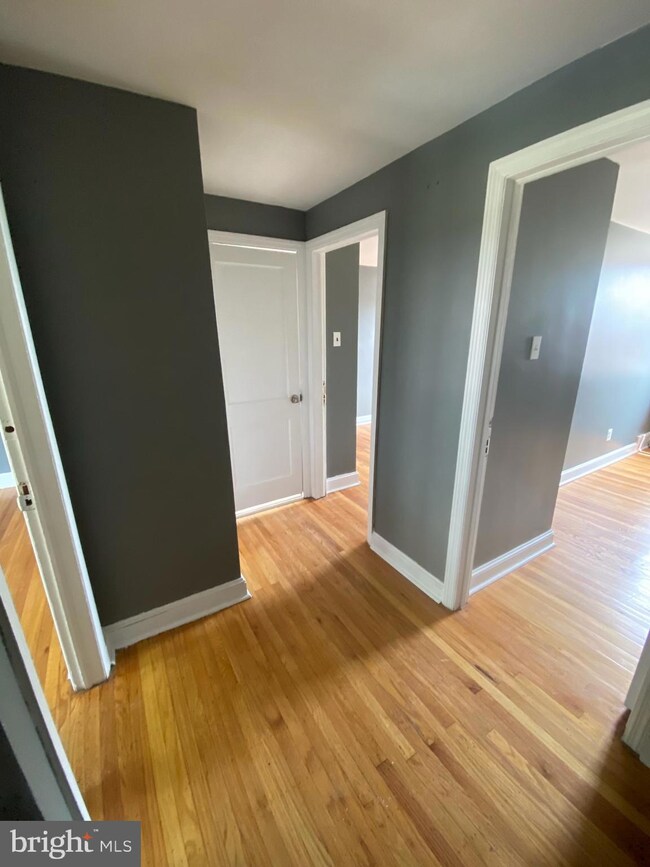 24 Ashbourne Rd unit 334, Darby, PA 19023 - photo 4