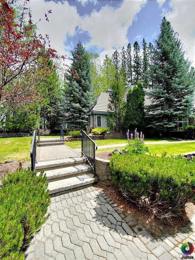 56950 Peppermill Ct unit 1-C, Sunriver, OR 97707 - photo 3