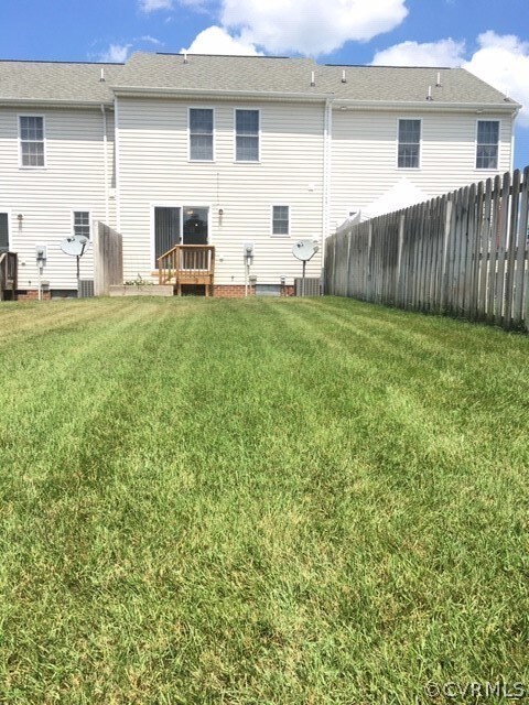 2103 Cornwall Ct, Aylett, VA 23009 - photo 2