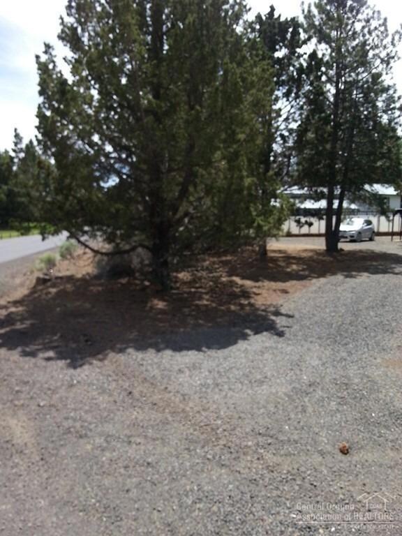 61373 Benham Rd, Bend, OR 97702 - photo 5