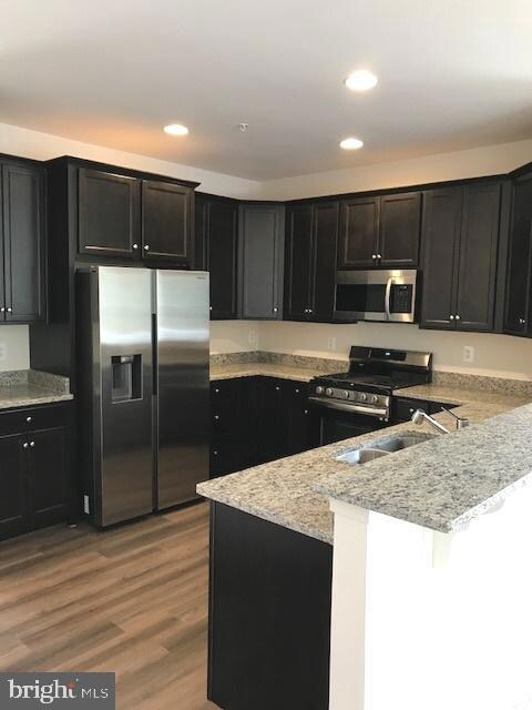 294 Buckeye Cir, La Plata, MD 20646 - photo 3