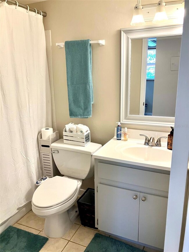 8200 Bayshore Dr unit 2, Treasure Island, FL 33706 - photo 7