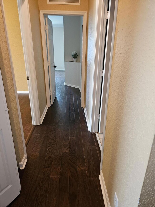 421 Gazetta Way, West Palm Beach, FL 33413 - photo 7